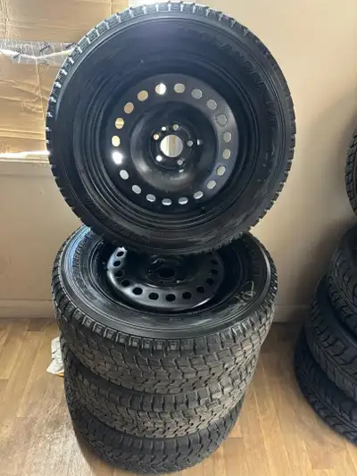 235-65-18 KIT HIVER POUR JEEP CHEROKEE, ROUES ACIER + PNEUS YOKOHAMA A 9/32, DEJA MONTÉ BALANCÉ ! BE...