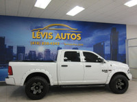RAM 1500 CLASSIC 2022 EXPRESS NIGHT EDITION V8 5.7 LITRES CREW-CAB BOITE 5.7 PIEDS 4X4 TOUT ÉQUIPÉ /... (image 6)