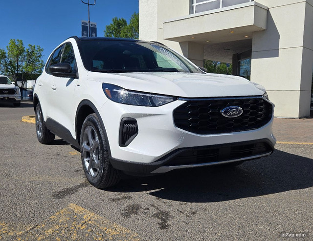 2025 Ford Escape ST-LINE | COLD WEATHER PKG | TECH PKG #1 | BLIS in Cars & Trucks in Calgary - Image 2