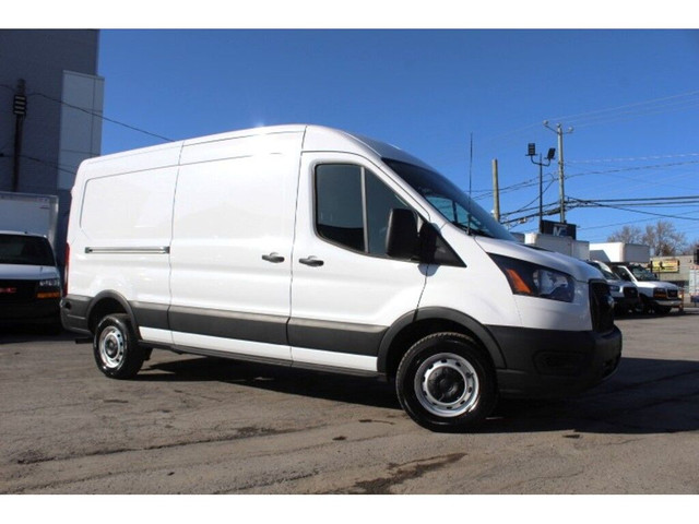 2024 Ford Transit Cargo Van T-250 148 CARGO MEDIUM ROOF 19.000 K in Cars & Trucks in Laval / North Shore - Image 2