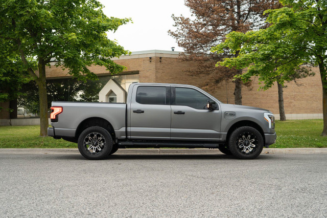 2022 Ford F-150 Lightning Standard Range in Cars & Trucks in Mississauga / Peel Region - Image 4
