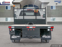 WAS: $95900 NOW: $92900 plus taxes and licensing fees2022 INTERNATIONAL CV515 4X4 CREW CAB FLAT BED... (image 4)