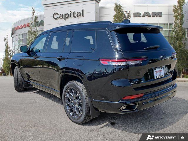 2025 Jeep Grand Cherokee L Summit Reserve | Seatback Video in Cars & Trucks in Edmonton - Image 4