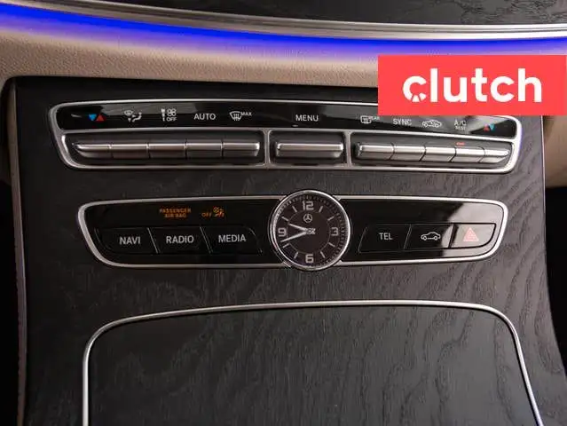 2019 Mercedes-Benz E-Class E 450 4MATIC AWD w/Apple CarPlay & An in Cars & Trucks in City of Toronto - Image 42