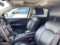 ONE OWNER, Heated Seats, Heated Steering Wheel, Back up Camera, 3RD ROW SEATING, SUNROOF, Rear Parki... (image 1)