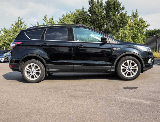 2017 Ford Escape SE in Cars & Trucks in Kitchener / Waterloo - Image 3