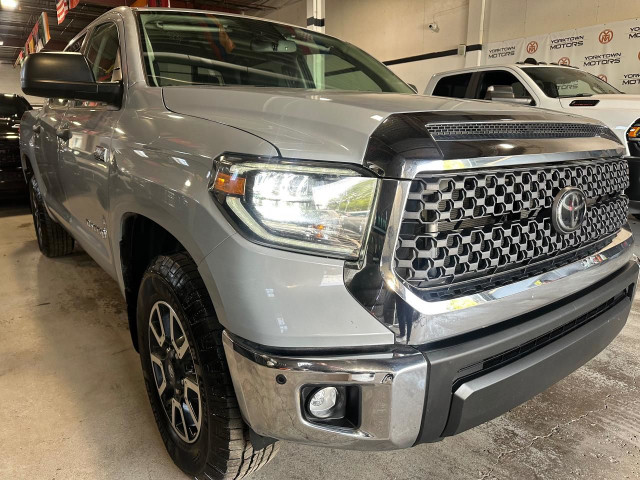 2021 Toyota Tundra 4X4 CrewMax SR5 in Cars & Trucks in City of Toronto - Image 3