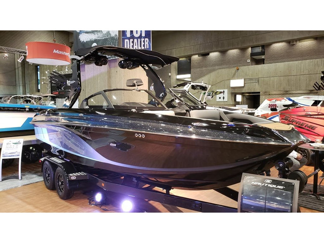  2019 Centurion Ri217 in Powerboats & Motorboats in Granby - Image 3