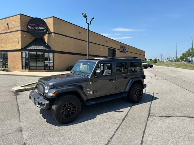 2019 Jeep WRANGLER UNLIMITED Sahara 4x4 3.6 Auto Sky Roof Adapti in Cars & Trucks in Mississauga / Peel Region