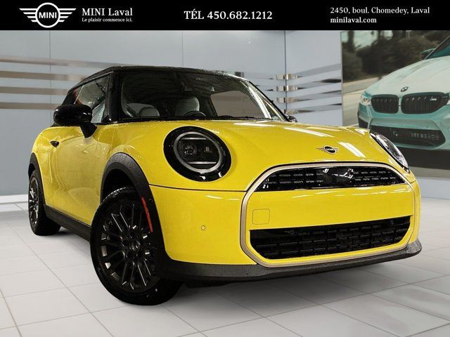 2025 MINI 3 Door Cooper C in Cars & Trucks in Laval / North Shore