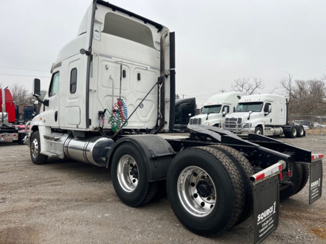 2018 Freightliner Cascadia Heavy haul 13.2 & 46 000 lb axles in Heavy Trucks in Cambridge - Image 3