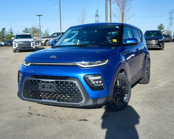 2021 Kia Soul EX | Apple CarPlay | BlindSpot Assist |Touchscreen in Cars & Trucks in Edmonton