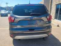Need a vehicle that has style? Look at our Pre-Owned 2019 FORD ESCAPE SEL 4X4 (Pictured in photo) Fi... (image 7)