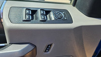 The 2019 Ford F-150 with its robust 3.5L Ecoboost engine is a powerhouse, boasting impressive towing... (image 6)