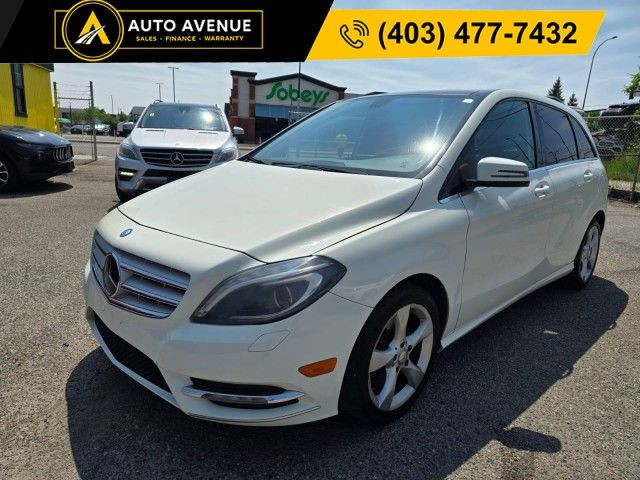 2013 Mercedes-Benz B-Class B 250 - LEATHER SEATS, BACKUP CAMERA, in Cars & Trucks in Calgary