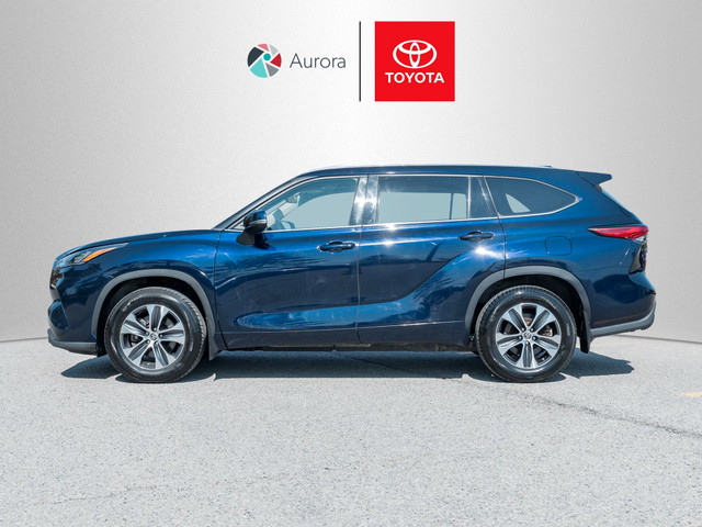 2020 Toyota Highlander XLE XLE, One Owner, Locally Owned, Cle... in Cars & Trucks in Markham / York Region - Image 3
