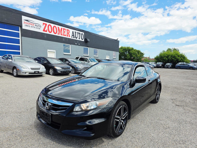 2011 Honda Accord EX-L Leather Heated Seats, Sunroof, Navigation in Cars & Trucks in Calgary
