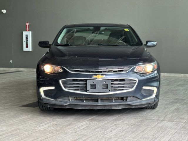 2017 Chevrolet Malibu LT | Heated Seats | Remote Start in Cars & Trucks in Edmonton - Image 3