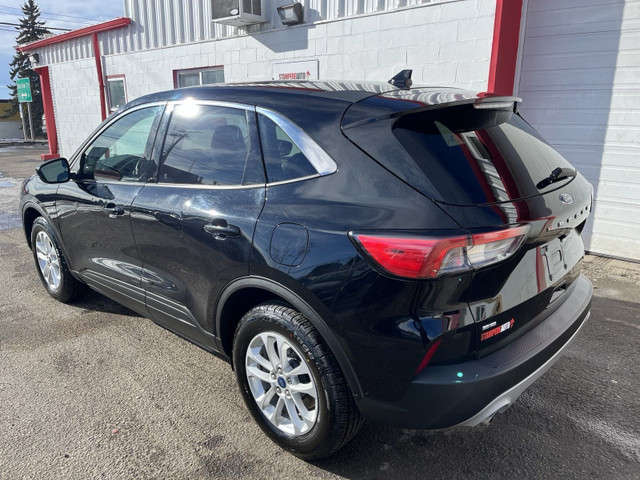 2020 Ford Escape SE AWD in Cars & Trucks in Calgary - Image 3