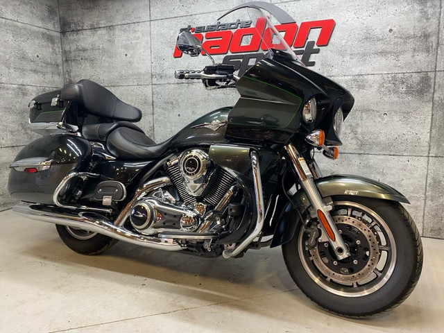 2017 KAWASAKI VULCAN 1700 VOYAGEUR ABS dans Routières sportives  à Laval/Rive Nord - Image 2