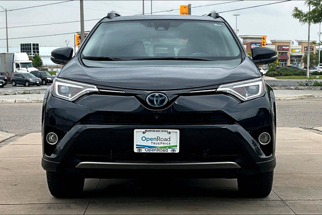 2017 Toyota RAV4 Hybrid Limited in Cars & Trucks in Mississauga / Peel Region - Image 2