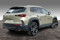 2.5 L 4 Cyl Engine Vehicle Options: Leather Interior, Panoramic Roof, Heads-up Display, Blind Spot M... (image 1)