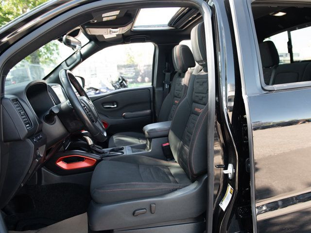 2023 Nissan Frontier PRO-4X 4x4, Sunroof, Heated Seats, Nav in Cars & Trucks in Calgary - Image 2