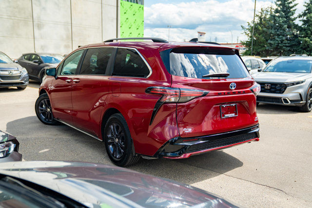 2024 Toyota Sienna XSE in Cars & Trucks in Edmonton - Image 3