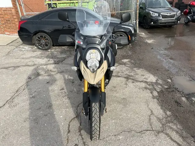 2014 Suzuki V-Strom 1000 ~ VSTROM 1000CC ~ VERSATILE ~ CLEAN BIK in Street, Cruisers & Choppers in City of Toronto - Image 8