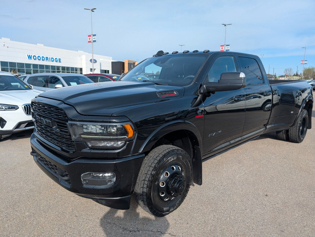 2020 RAM 3500 Limited *PRICE REDUCED* 6.7L, DUAL REAR WHEEL,... in Cars & Trucks in Calgary