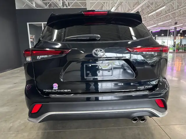 2024 Toyota Highlander XSE NOIR 7 PLACES SIÈGES EN CUIR TOIT OUV in Cars & Trucks in Saint-Jean-sur-Richelieu - Image 7