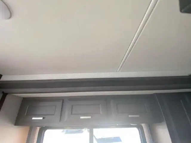 2023 Thor Motor Coach Miramar 35.2 in RVs & Motorhomes in Abbotsford - Image 15