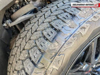 Engine: Gas V8 5.3L L/100Km City: 14.8 L/100Km Hwy: 11.8 Safety Equipment Airbags, Dual-stage fronta... (image 9)