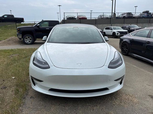 2022 Tesla Model 3 in Cars & Trucks in Strathcona County - Image 3