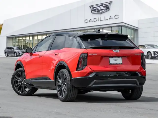 2025 Cadillac OPTIQ Sport 2 in Cars & Trucks in Oakville / Halton Region - Image 7