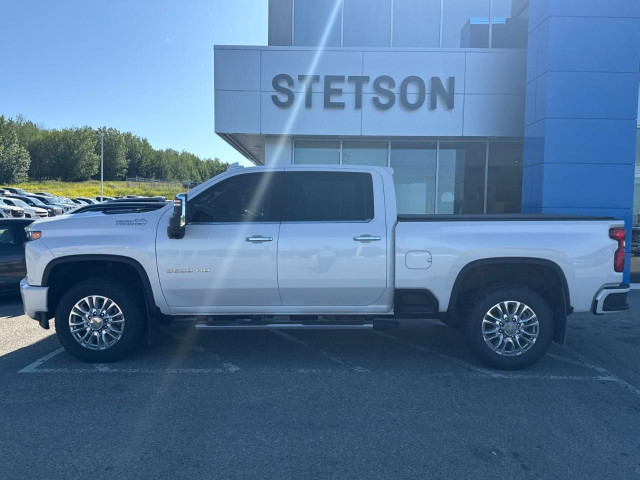 2022 Chevrolet Silverado 3500HD High Country in Cars & Trucks in St. Albert - Image 3