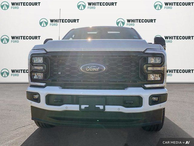 2025 Ford Super Duty F-350 SRW LARIAT 4WD Crew Cab in Cars & Trucks in Edmonton - Image 2