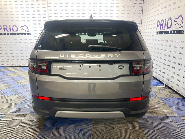 2020 Land Rover Discovery Sport in Cars & Trucks in Ottawa - Image 4