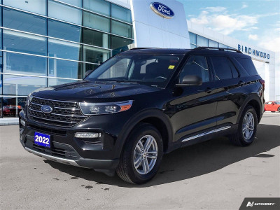 2022 Ford Explorer XLT 4WD | 7 Passenger | Leather | Moon Roof