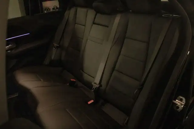 2025 Mercedes-Benz GLE GLE 450 4MATIC SUV in Cars & Trucks in Edmonton - Image 21