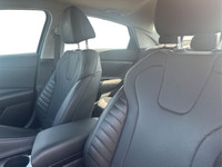 The 2021 Hyundai Elantra Hybrid Ultimate offers a seamless combination of fuel efficiency, advanced... (image 8)