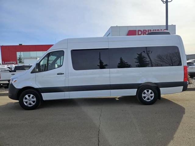 2023 Mercedes-Benz Sprinter Passenger Van 2500 High Roof I4 Gas  in Cars & Trucks in St. Albert - Image 2