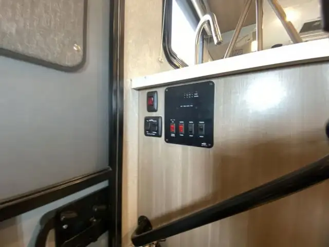 2022 Adventurer LP Class C Adventurer 19RD in RVs & Motorhomes in Edmonton - Image 34