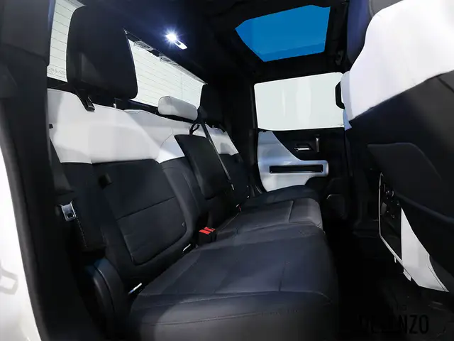2023 GMC HUMMER EV Pickup e4WD FIRST EDITION Tri-Motors 1000HP in Cars & Trucks in Laval / North Shore - Image 17