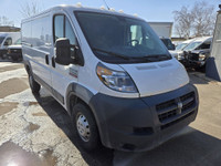 New Arrival - Off Lease - Clean Carfax - No Accidents - Fully Serviced and Ontario Safety Standards... (image 3)