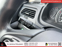 CLIMATISATION AUTOMATIQUE, SIÈGES CHAUFFANTS, BLUETOOTH, COMMANDE VOCALE AU VOLANT, RÉGULATEUR DE VI... (image 9)