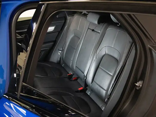 2021 Jaguar F-Pace P400 | R-DYNAMIC S | BLACK PKG | 22 IN WHEELS in Cars & Trucks in Mississauga / Peel Region - Image 16