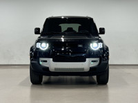 Le Land Rover Defender 110 P300 S 2024 offre un mélange de capacité et de raffinement. Il est équipé... (image 9)