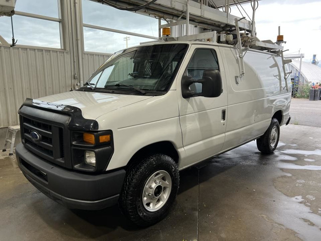 2012 Ford E-350 E-350 Super renforcé commercial Ford Econoline C dans Autos et camions  à Longueuil/Rive Sud - Image 2