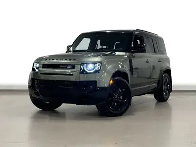 Le Land Rover Defender 110 P400 X-Dynamic SE 2023 est un VUS robuste et performant qui allie capacit...